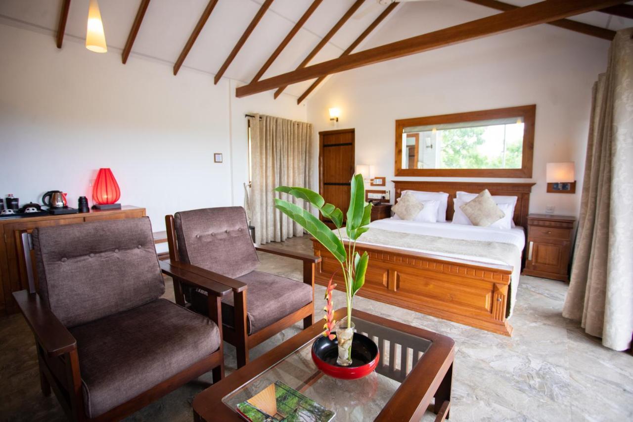 Kalu'S Hideaway Udawalawe Hotel Exterior foto