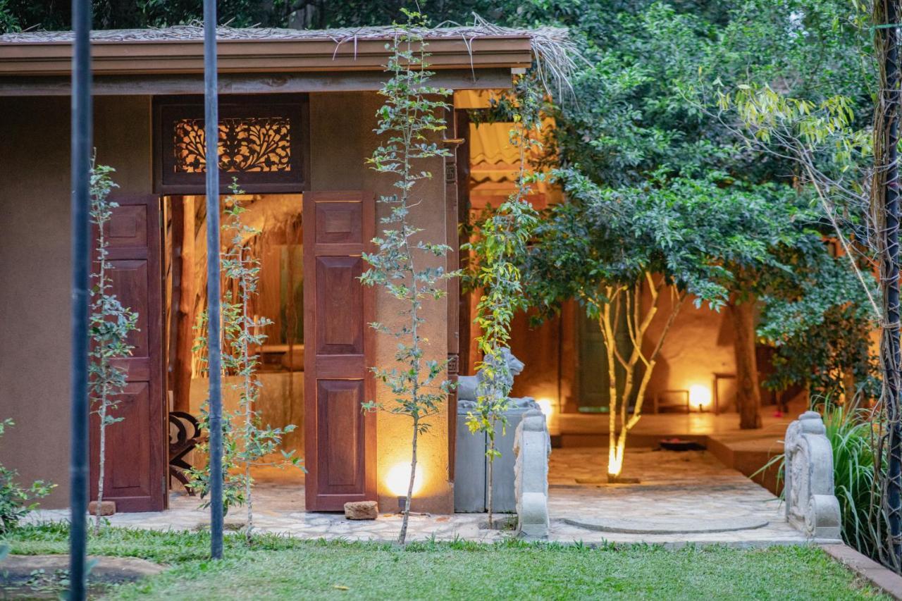 Kalu'S Hideaway Udawalawe Hotel Exterior foto